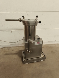 Piston filler Talleres Cato